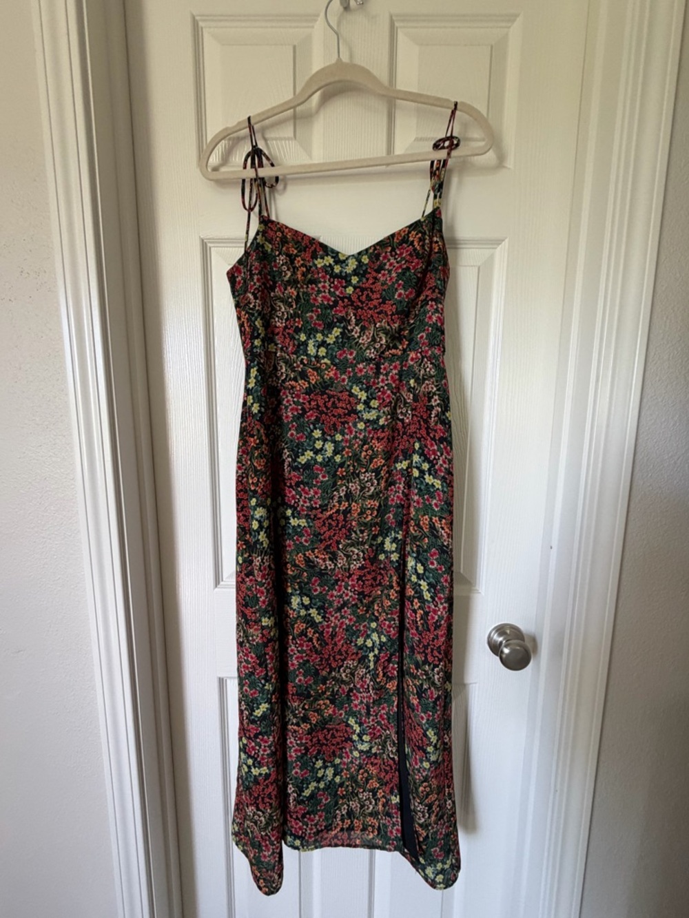 Park & Fifth Willow Dress - Picture 6 of 9